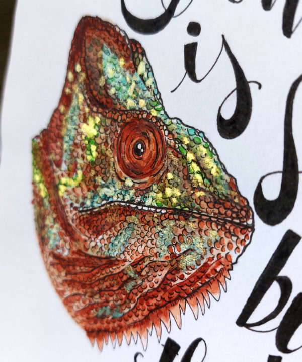 Caméléon Animal Totem "Growth is slow but steady" – Image 4